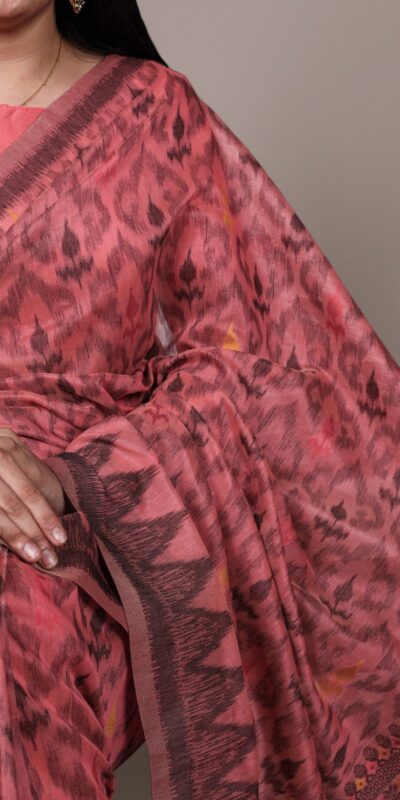 YNF 7414 Peach Poly Cotton Saree Thread Weaving Work Designer Work. Get it for ₹1549. Delivery 4-6 Working Days. Shop now. | Creative Sarees, Embroidered Sarees, Bollywood Sarees, Designer Sarees, Ethnic Saree, Modern Digital sarees, Party Wear Sarees, Sarees