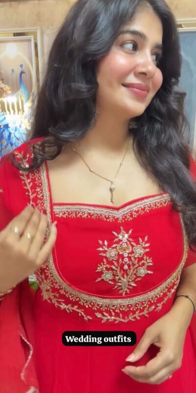 LG 2022 Red Georgette Salwar Suit with Lace Work & Embroidery Work. Exclusive Offer ₹1899. Delivery 4-6 Working Days. Shop now. | Casual Suits, Jump Suits, Tops & Bottoms, Track Suits, Trendy Wear, Creative suits, Designer Suits, Palazzo Suits, Party Wear Suits, Patiala Suits, Salwar suit, Straight Suits