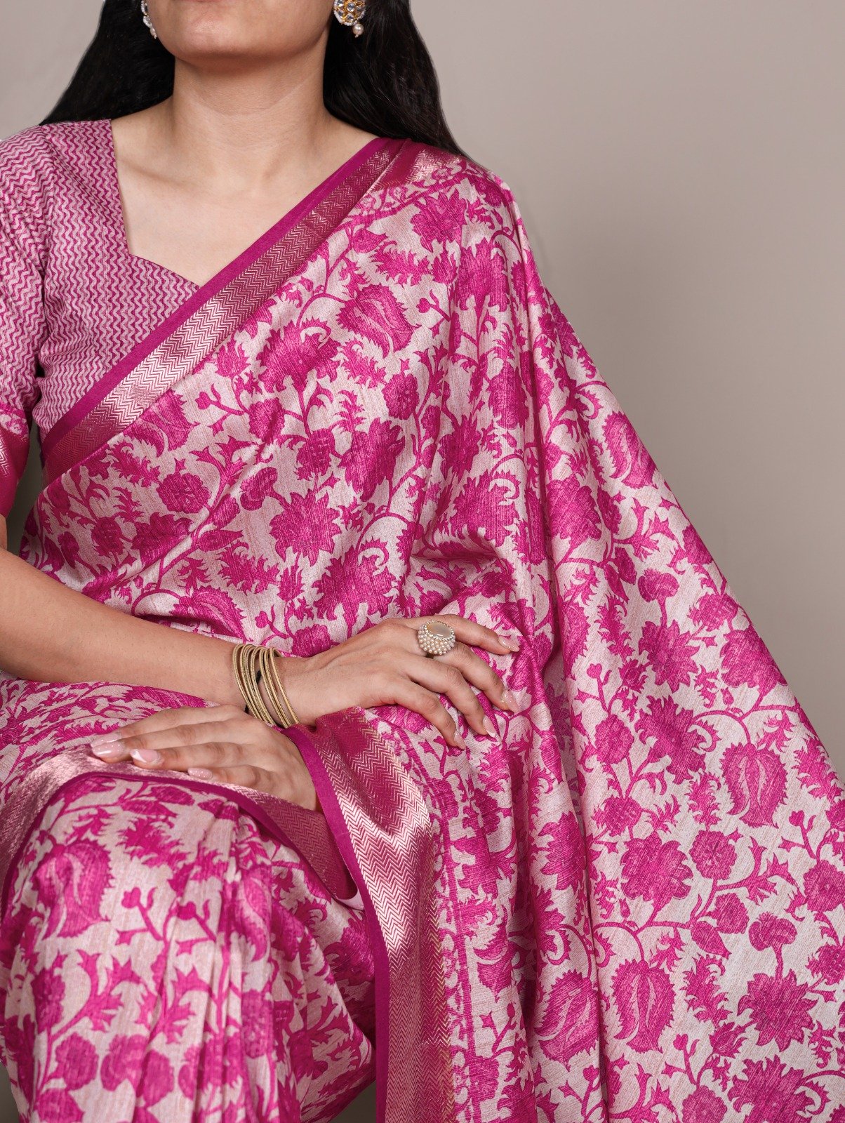 Pink Tasar Silk With Printed Viscose Border Saree - Image 2