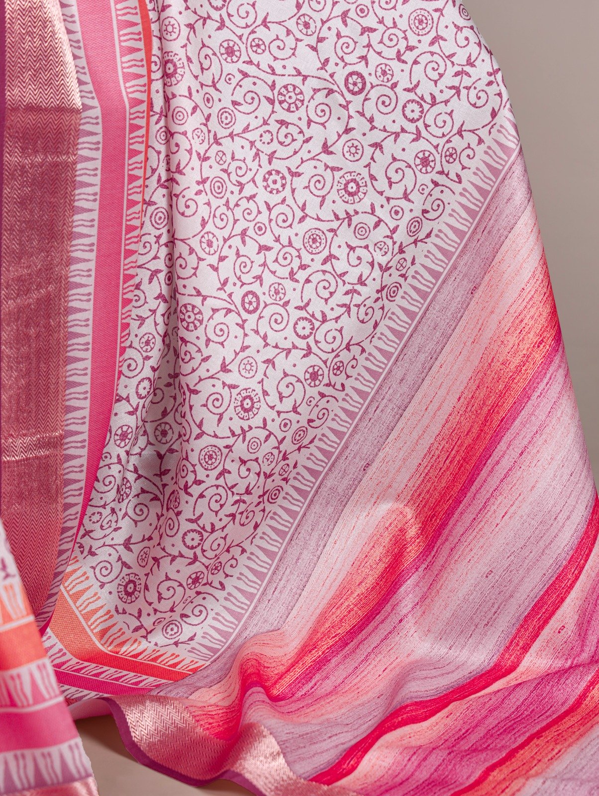 Light Pink Tasar Silk With Printed Viscose Border Saree - Image 3