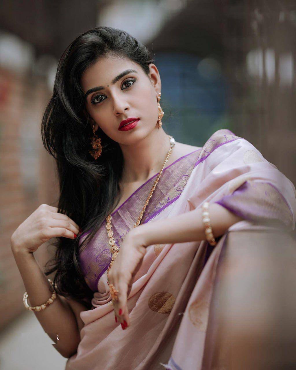 Purple Soft Lichi Silk Rich Pallu Work Saree - Image 6