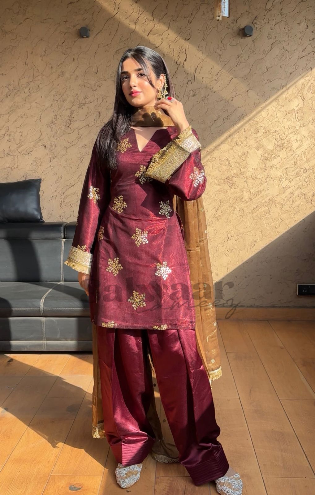 Maroon Natural Crep Silk Border Lace Work Salwar Suit - Image 5