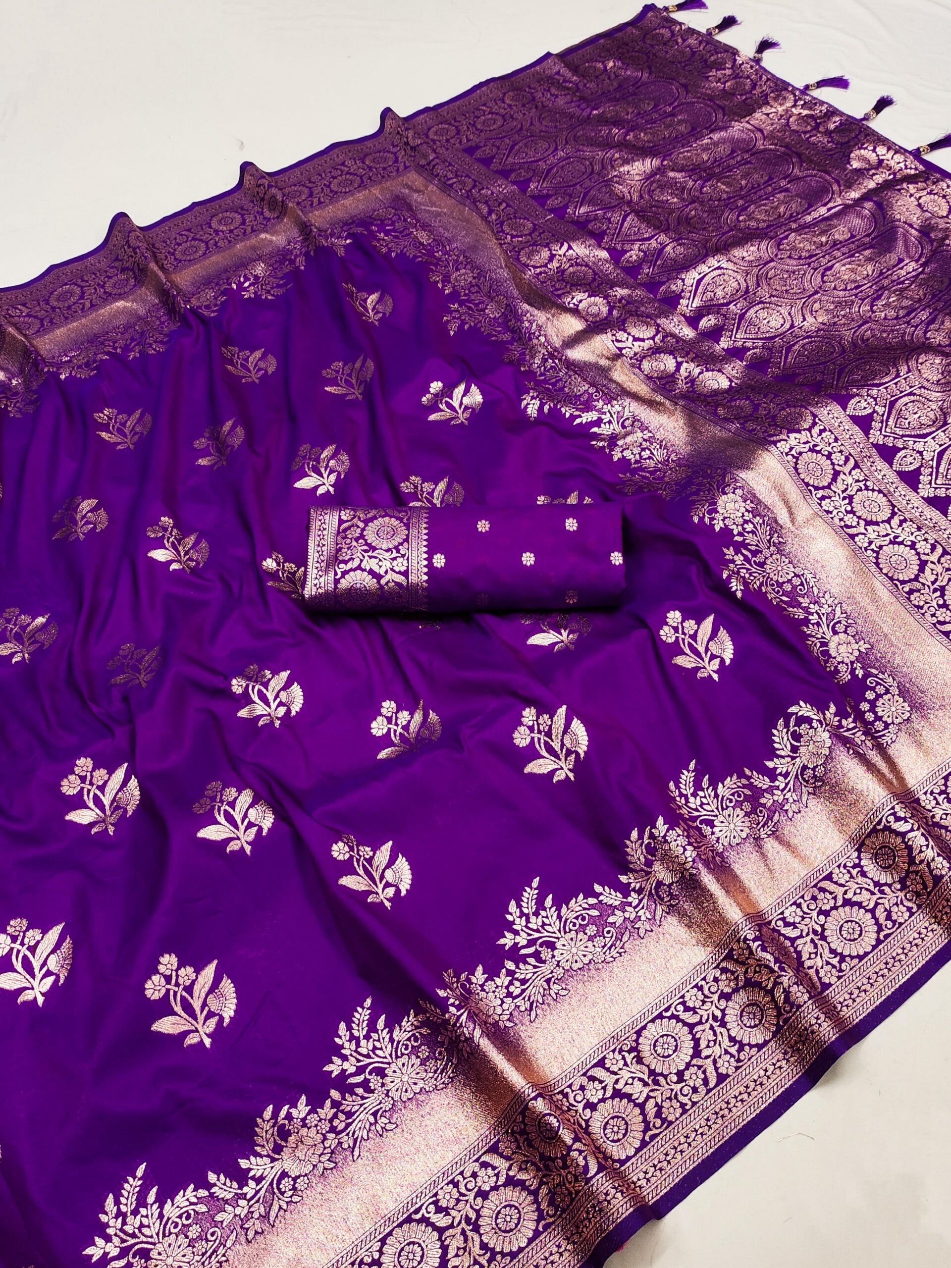 Purple Banarasi Silk Weaving Lace Zari Work Saree