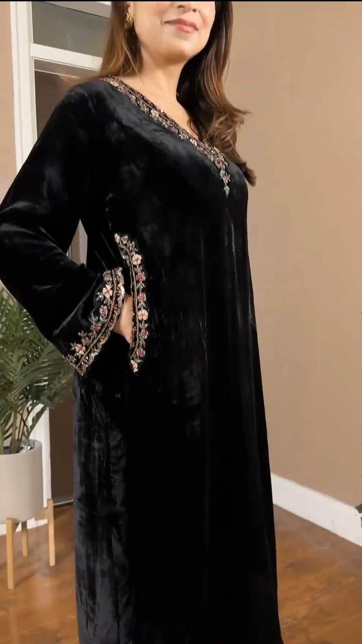 Black Viscose Velvet Thread Work Salwar Suit - Image 4