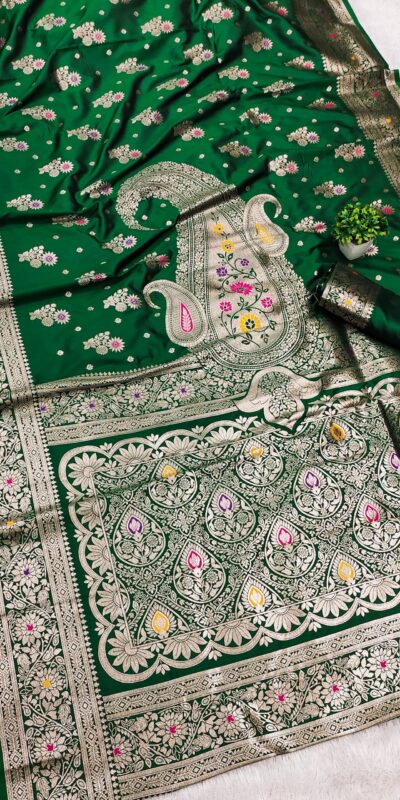 MB 3279 Green Soft Banarasi Silk Saree with Lace Work & Zari Work. Festive Deal ₹1899. Delivery 4-6 Working Days. Shop now. | Creative Sarees, Embroidered Sarees, Bollywood Sarees, Designer Sarees, Ethnic Saree, Modern Digital sarees, Party Wear Sarees, Sarees