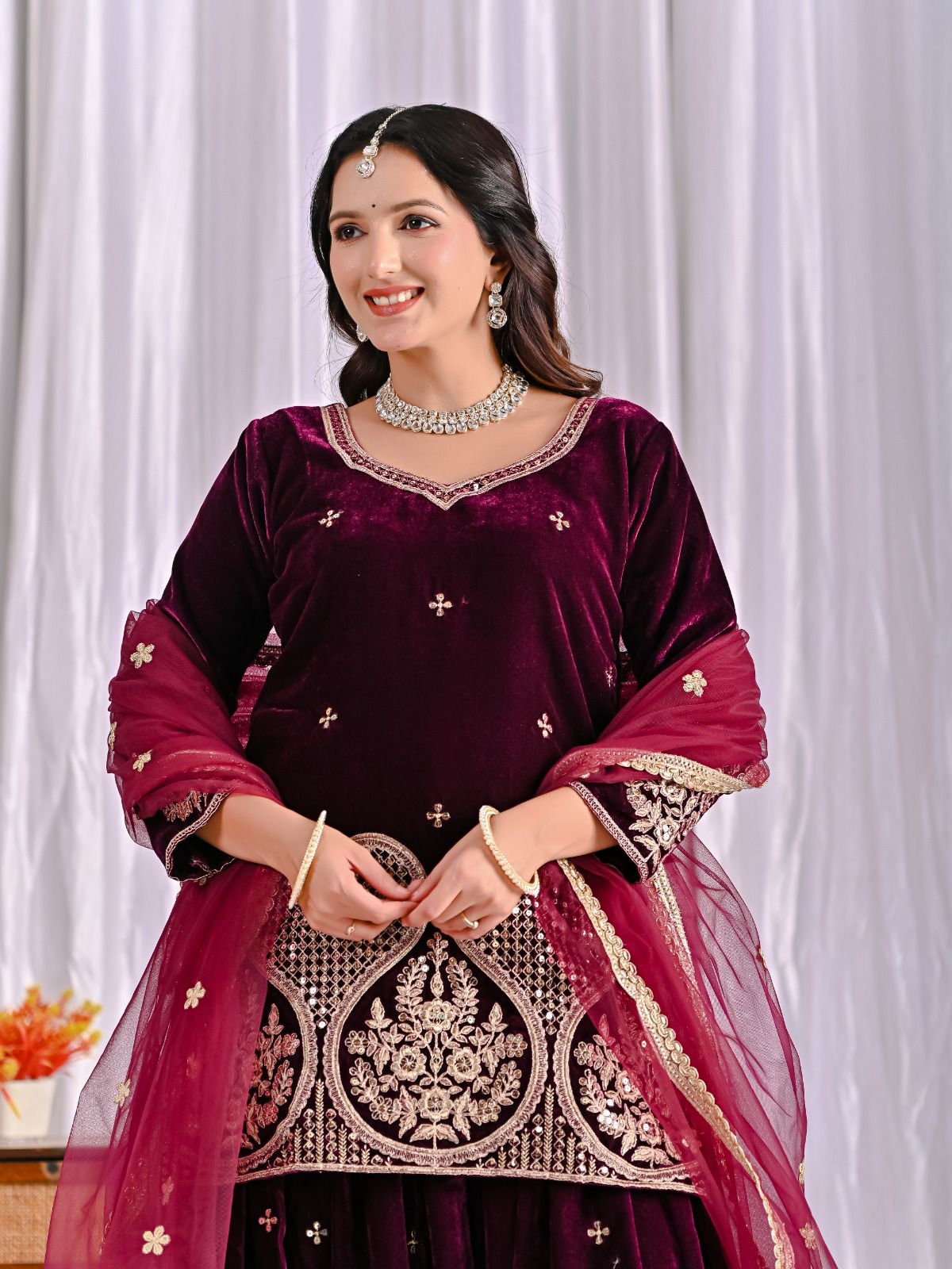 Maroon Pure Viscous Velvet Embroidery Work Salwar Suit - Image 10