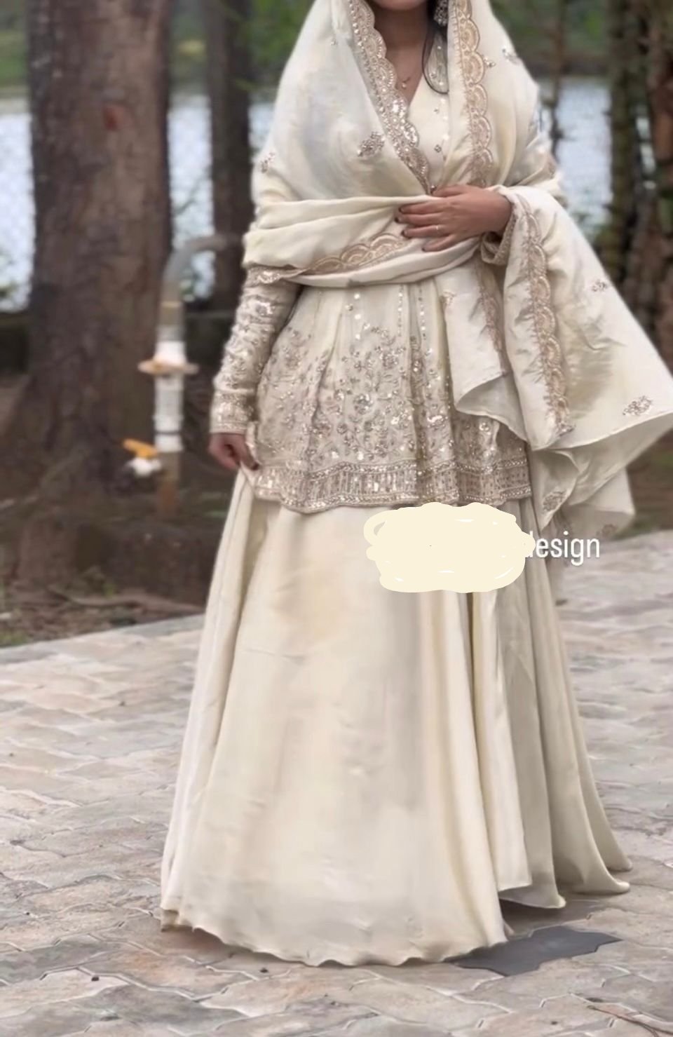 VLM 309 Off White Chinon Silk Salwar Suit with Embroidery Work & Lace Work. Get it for ₹2399. Delivery 4-6 Working Days. Shop now. | Casual Suits, Jump Suits, Tops & Bottoms, Track Suits, Trendy Wear, Creative suits, Designer Suits, Palazzo Suits, Party Wear Suits, Patiala Suits, Salwar suit, Straight Suits