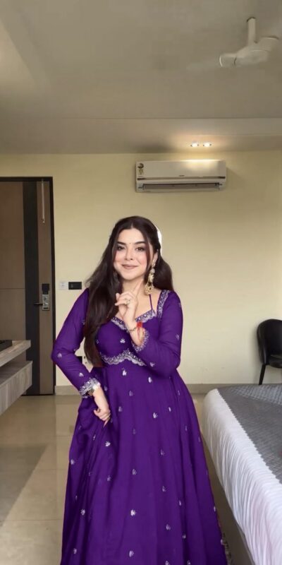 MF 1003 Purple Georgette Gown. Perfect for Wedding, Party, Pongal, Bridal Wear, Anniversary – Affordable Price ₹1799. Delivery 4-6 Working Days. Shop now. | Bollywood Gowns, Creative Gowns, Designer Gowns, Embroidered Gowns, Gowns, Party Wear Gowns