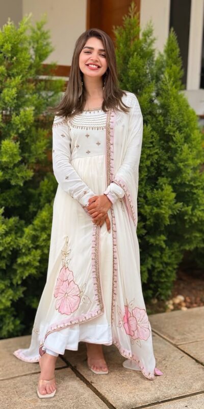 ZF 426 White Georgette Gown Perfect for Wedding, Party, Eid, Festival Celebrations, Haldi – . Introductory Price ₹1849. Delivery 4-6 Working Days. | Bollywood Gowns, Creative Gowns, Designer Gowns, Embroidered Gowns, Gowns, Party Wear Gowns