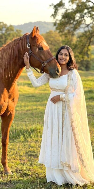 White Vichitra Silk Zari Embroidery Work Salwar Suit