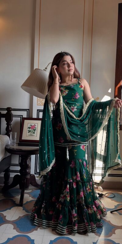 KD 1562 Green Faux Georgette Salwar Suit Perfect for Wedding, Party, Ethnic Day, Traditional Day, Family Gatherings – . Exclusive Offer ₹2099. Deliver | Casual Suits, Jump Suits, Creative suits, Designer Suits, Palazzo Suits, Party Wear Suits, Patiala Suits, Salwar suit, Straight Suits