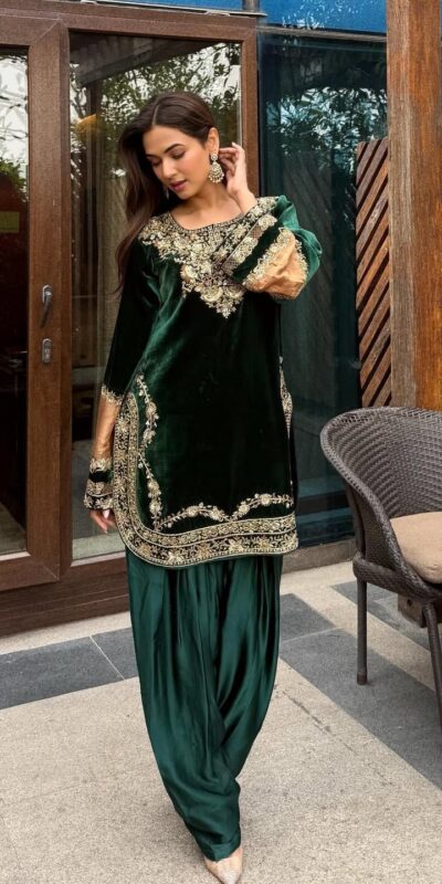 RTC 5948 Green Viscose velvet Salwar Suit Perfect for Wedding, Party, Ganesh Chaturthi, Mehendi, Traditional Day – Best Price ₹2049. Delivery 4-6 Wor | Casual Suits, Jump Suits, Creative suits, Designer Suits, Palazzo Suits, Party Wear Suits, Patiala Suits, Salwar suit, Straight Suits
