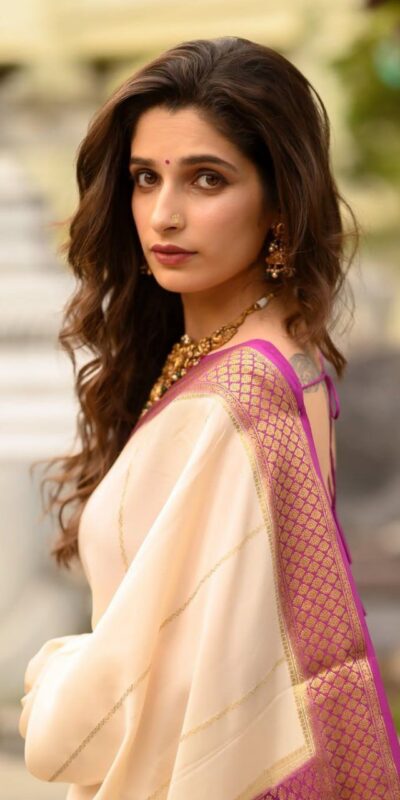 KPR 235 Off White Soft Lichi Silk Saree Perfect for Wedding, Party, Raksha Bandhan, Sangeet, Eid – . Get it for ₹1449. Delivery 4-6 Working Days. | Creative Sarees, Bollywood Sarees, Designer Sarees, Embroidered Sarees, Ethnic Saree, Modern Digital sarees, Party Wear Sarees, Sarees