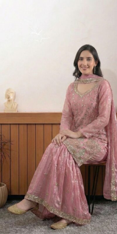 BE 440 Peach Fendy Salwar Suit With Embroidery Work & Bead Work. Exclusive Offer ₹2399. Delivery 4-6 Working Days. Shop now. | Casual Suits, Jump Suits, Creative suits, Designer Suits, Palazzo Suits, Party Wear Suits, Patiala Suits, Salwar suit, Straight Suits