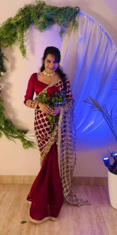 SRK 5322 Red Fendy Silk Saree with Lace Work & Mirror Work. Wedding, Party, Festive, Events, Festive Deal ₹2499. Delivery 4-6 Working Days. Shop now. | Creative Sarees, Bollywood Sarees, Designer Sarees, Embroidered Sarees, Ethnic Saree, Modern Digital sarees, Party Wear Sarees, Sarees