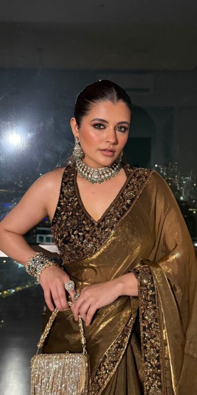 NC 5438 Brown Color Space Silk Saree with Embroidery Work & Zari Work. Best Price ₹2449. Delivery 4-6 Working Days. Shop now. | Creative Sarees, Bollywood Sarees, Designer Sarees, Embroidered Sarees, Ethnic Saree, Modern Digital sarees, Party Wear Sarees, Sarees