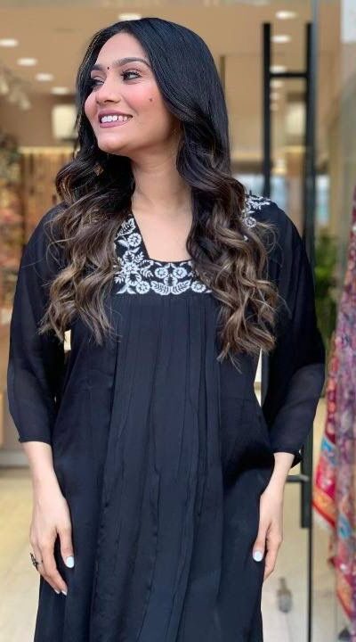 DC G46 Black in Maslin Digital Print Salwar Suit . Wedding, Party, Festive, Events, Introductory Price ₹1699. Delivery 4-6 Working Days. Shop now. | Casual Suits, Jump Suits, Creative suits, Designer Suits, Palazzo Suits, Party Wear Suits, Patiala Suits, Salwar suit, Straight Suits