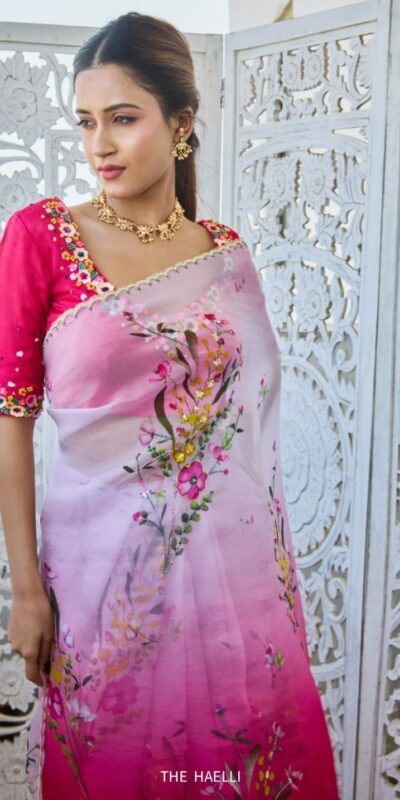 NC 5516 Pink oft Tebby Silk Saree. Perfect for Wedding, Party, Onam, Family Gatherings, Mehendi – Festive Deal ₹2499. Delivery 4-6 Working Days | Creative Sarees, Bollywood Sarees, Designer Sarees, Embroidered Sarees, Ethnic Saree, Modern Digital sarees, Party Wear Sarees, Sarees