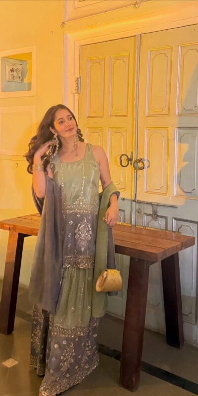 BB 47 Pista Chinon Salwar Suit with Embroidery Work. Wedding, Party, Festive, Events, Exclusive Offer ₹2599. Delivery 4-6 Working Days. Shop now. | Casual Suits, Jump Suits, Creative suits, Designer Suits, Palazzo Suits, Party Wear Suits, Patiala Suits, Salwar suit, Straight Suits