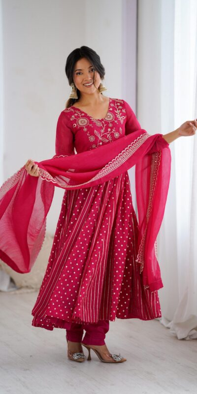 SRK 5293 Pink With Crunchy Silk With Fully Flair with Lace Work & Embroidery Work Anarkali Gown . Introductory Price ₹2149. Delivery 4-6 Worki | Bollywood Gowns, Creative Gowns, Designer Gowns, Embroidered Gowns, Gowns, Party Wear Gowns