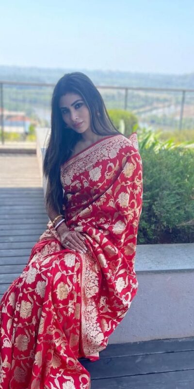 KPR 115 Red Color Soft Lichi Silk Saree with Lace Border & Lace Work. Best Price ₹1399. Delivery 4-6 Working Days. Shop now. | Creative Sarees, Bollywood Sarees, Designer Sarees, Embroidered Sarees, Ethnic Saree, Modern Digital sarees, Party Wear Sarees, Sarees