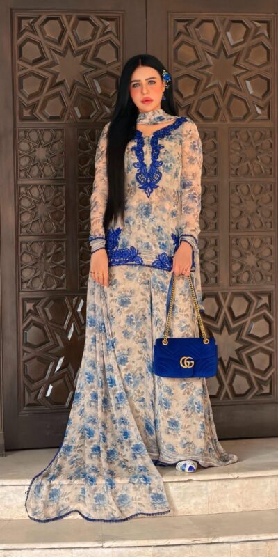 SRK 5352 Cream Faux Georgette Salwar Suit with Designer Work. Affordable Price ₹2049. Delivery 4-6 Working Days. Shop now. | Casual Suits, Jump Suits, Creative suits, Designer Suits, Palazzo Suits, Party Wear Suits, Patiala Suits, Salwar suit, Straight Suits