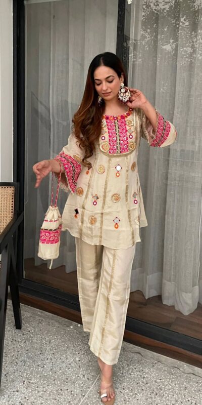 LG 2091 Cream in Cos Moss Mirror Work & Embroidery Work Salwar Suit . Festive Deal ₹2049. Delivery 4-6 Working Days. Shop now. | Casual Suits, Jump Suits, Creative suits, Designer Suits, Palazzo Suits, Party Wear Suits, Patiala Suits, Salwar suit, Straight Suits