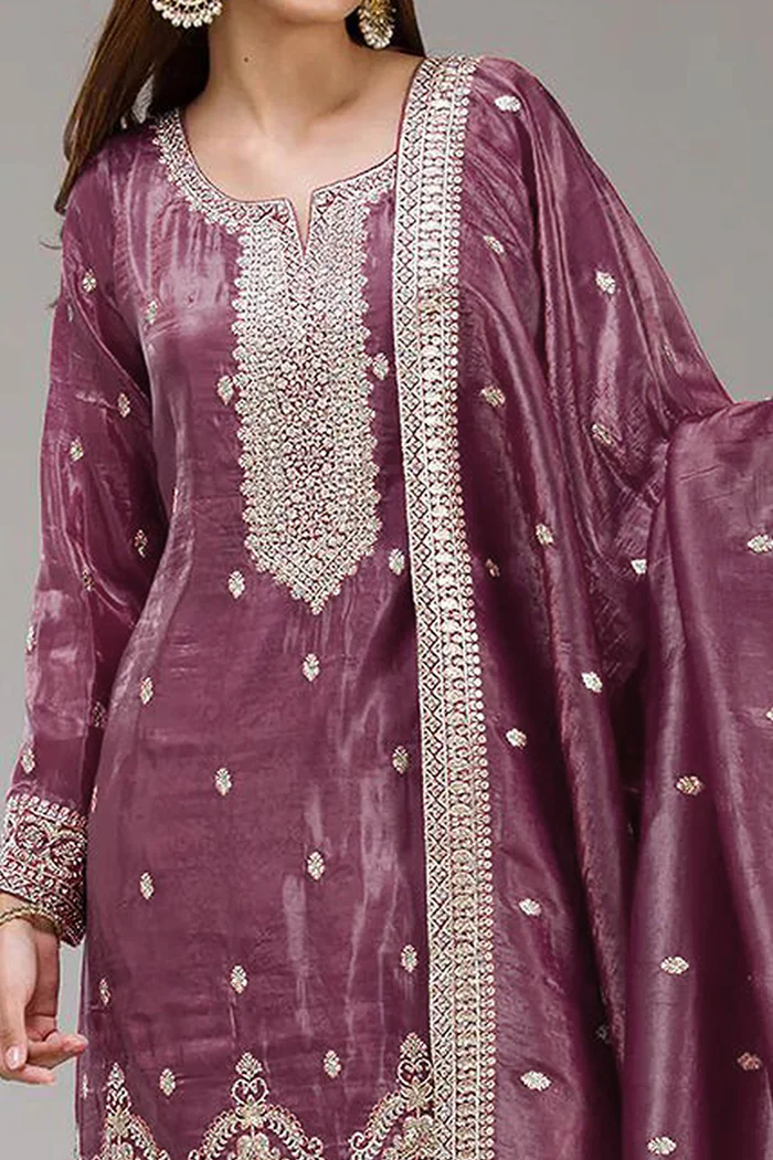 FC 2103 Onion Fancy Gold Crush Salwar Suit Perfect for Wedding, Party, Haldi, Onam, Festival Celebrations – . Get it for ₹2549. Delivery 4-6 Work | Casual Suits, Jump Suits, Creative suits, Designer Suits, Palazzo Suits, Party Wear Suits, Patiala Suits, Salwar suit, Straight Suits