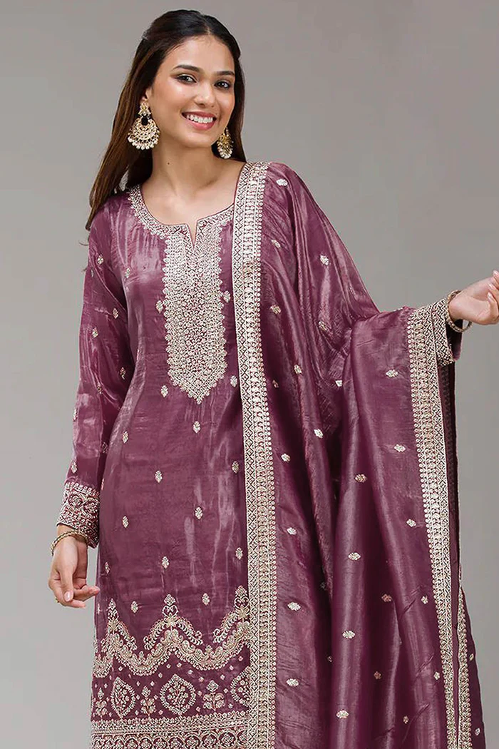 FC 2103 Onion Fancy Gold Crush Salwar Suit Perfect for Wedding, Party, Haldi, Onam, Festival Celebrations – . Get it for ₹2549. Delivery 4-6 Work | Casual Suits, Jump Suits, Creative suits, Designer Suits, Palazzo Suits, Party Wear Suits, Patiala Suits, Salwar suit, Straight Suits