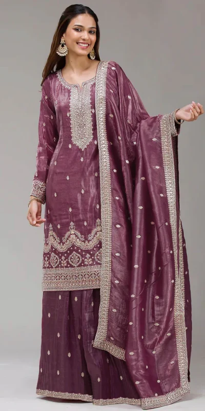 FC 2103 Onion Fancy Gold Crush Salwar Suit Perfect for Wedding, Party, Haldi, Onam, Festival Celebrations – . Get it for ₹2549. Delivery 4-6 Work | Casual Suits, Jump Suits, Creative suits, Designer Suits, Palazzo Suits, Party Wear Suits, Patiala Suits, Salwar suit, Straight Suits