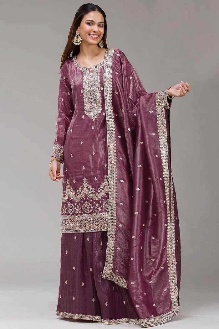 FC 2103 Onion Fancy Gold Crush Salwar Suit Perfect for Wedding, Party, Haldi, Onam, Festival Celebrations – . Get it for ₹2549. Delivery 4-6 Work | Casual Suits, Jump Suits, Creative suits, Designer Suits, Palazzo Suits, Party Wear Suits, Patiala Suits, Salwar suit, Straight Suits