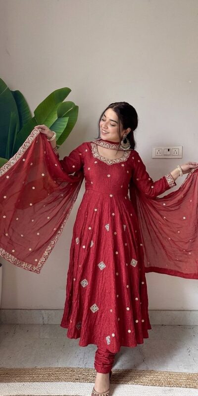 SRK 5351 Red Crunchy Silk Gown Perfect for Wedding, Party, Haldi, Anniversary, Holi – . Affordable Price ₹2149. Delivery 4-6 Working Days. Shop now. | Bollywood Gowns, Creative Gowns, Designer Gowns, Embroidered Gowns, Gowns, Party Wear Gowns