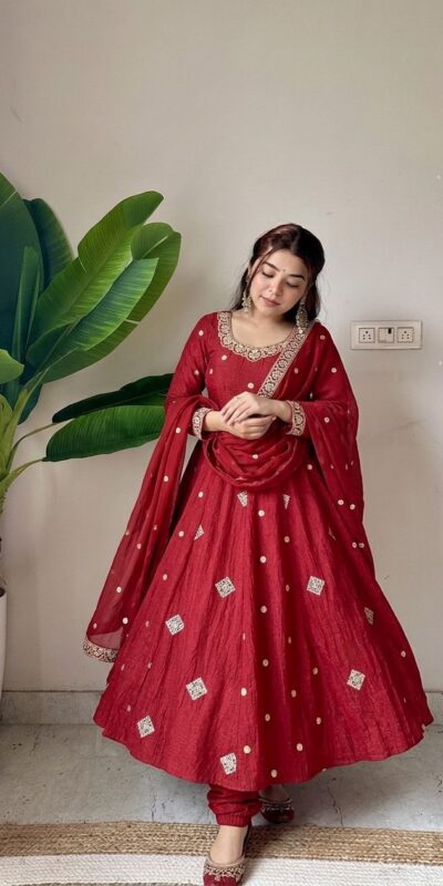 SRK 5351 Red Crunchy Silk Gown Perfect for Wedding, Party, Haldi, Anniversary, Holi – . Affordable Price ₹2149. Delivery 4-6 Working Days. Shop now. | Bollywood Gowns, Creative Gowns, Designer Gowns, Embroidered Gowns, Gowns, Party Wear Gowns