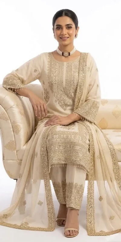 ZD 10020 Off White Chinon Silk Salwar Suit Perfect for Wedding, Party, Ganesh Chaturthi, Baby Shower, Makar Sankranti – . Affordable Price ₹1999. | Casual Suits, Jump Suits, Creative suits, Designer Suits, Palazzo Suits, Party Wear Suits, Patiala Suits, Salwar suit, Straight Suits