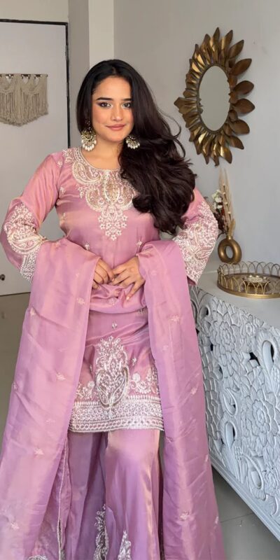 DB 43 Pink Fendy Silk Salwar Suit with Mirror Work & Embroidery Work. Best Price ₹20149. Delivery 4-6 Working Days. Shop now. | Casual Suits, Jump Suits, Creative suits, Designer Suits, Palazzo Suits, Party Wear Suits, Patiala Suits, Salwar suit, Straight Suits