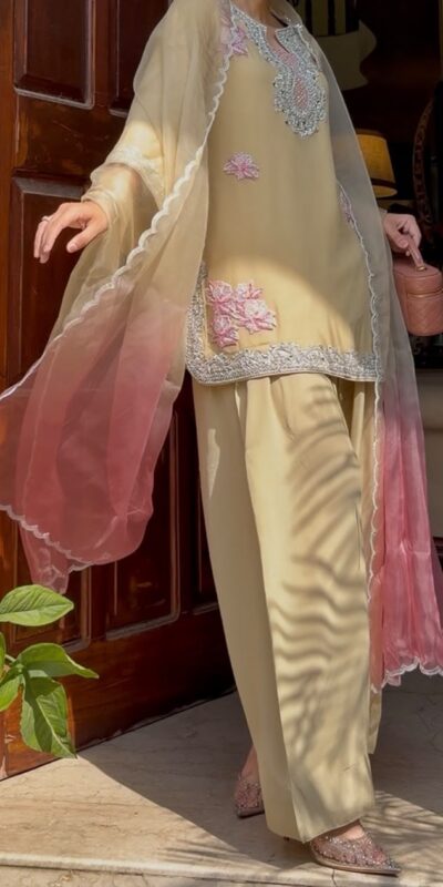 KD 1626 Cream Rayon Butti Silk Salwar Suit with Embroidery Work. Special Price ₹2099. Delivery 4-6 Working Days. Shop now. | Casual Suits, Jump Suits, Creative suits, Designer Suits, Palazzo Suits, Party Wear Suits, Patiala Suits, Salwar suit, Straight Suits