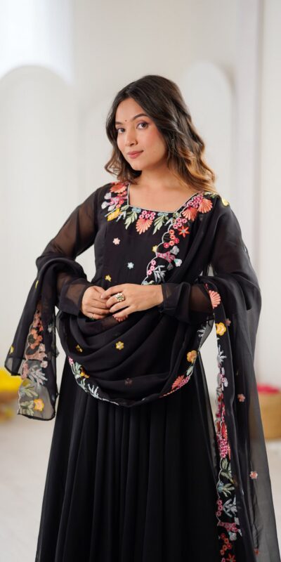 NSR 901 Black Faux Georgette Salwar Suit with Lace Work & Embroidery Work. Introductory Price ₹2099. Delivery 4-6 Working Days. Shop now. | Casual Suits, Jump Suits, Creative suits, Designer Suits, Palazzo Suits, Party Wear Suits, Patiala Suits, Salwar suit, Straight Suits
