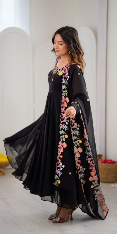 NSR 901 Black Faux Georgette Salwar Suit with Lace Work & Embroidery Work. Introductory Price ₹2099. Delivery 4-6 Working Days. Shop now. | Casual Suits, Jump Suits, Creative suits, Designer Suits, Palazzo Suits, Party Wear Suits, Patiala Suits, Salwar suit, Straight Suits