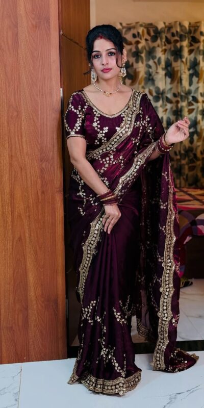 NC 5524 Maroon Color Space Silk Saree with Embroidery Work & Zari Work. Best Price ₹2149. Delivery 4-6 Working Days. Shop now. | Creative Sarees, Bollywood Sarees, Designer Sarees, Embroidered Sarees, Ethnic Saree, Modern Digital sarees, Party Wear Sarees, Sarees