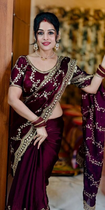 NC 5524 Maroon Color Space Silk Saree with Embroidery Work & Zari Work. Best Price ₹2149. Delivery 4-6 Working Days. Shop now. | Creative Sarees, Bollywood Sarees, Designer Sarees, Embroidered Sarees, Ethnic Saree, Modern Digital sarees, Party Wear Sarees, Sarees