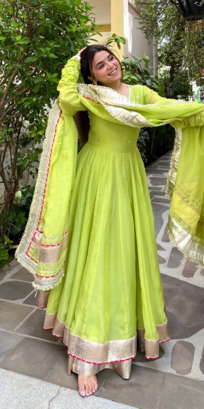 RTC 6048 Parrot Green | Parrot Tabby Organza Silk Gown with Hand Work & Mirror Work. Special Price ₹2549. Delivery 4-6 Working Days. Shop now. | Bollywood Gowns, Creative Gowns, Designer Gowns, Embroidered Gowns, Gowns, Party Wear Gowns