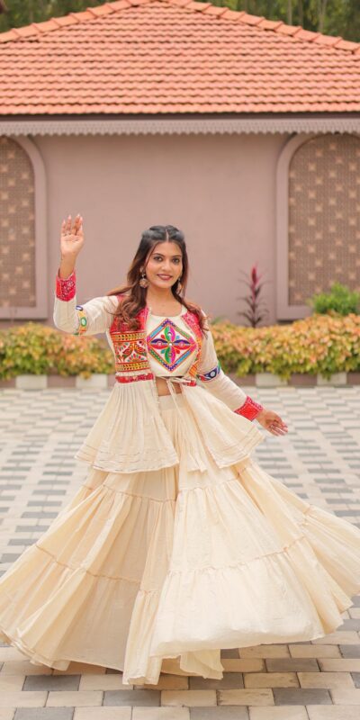 Ram 120 White in Pure Cotton Mirror Work & Gamthi Work Lehenga Choli . Exclusive Offer ₹3049. Delivery 4-6 Working Days. Shop now. | Bollywood Lehenga, Creative Lehenga, Designer Lehenga, Embroidered Lehenga, Lehenga, Party Wear Lehenga