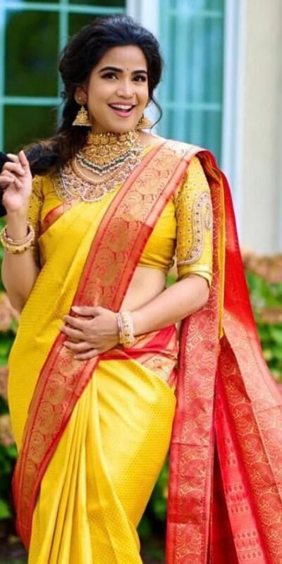 KP 2092 Yellow Color Yellow Soft Lichi Silk Saree with Jacquard Work. Best Price ₹1449. Delivery 4-6 Working Days. Shop now. | Creative Sarees, Bollywood Sarees, Designer Sarees, Embroidered Sarees, Ethnic Saree, Modern Digital sarees, Party Wear Sarees, Sarees
