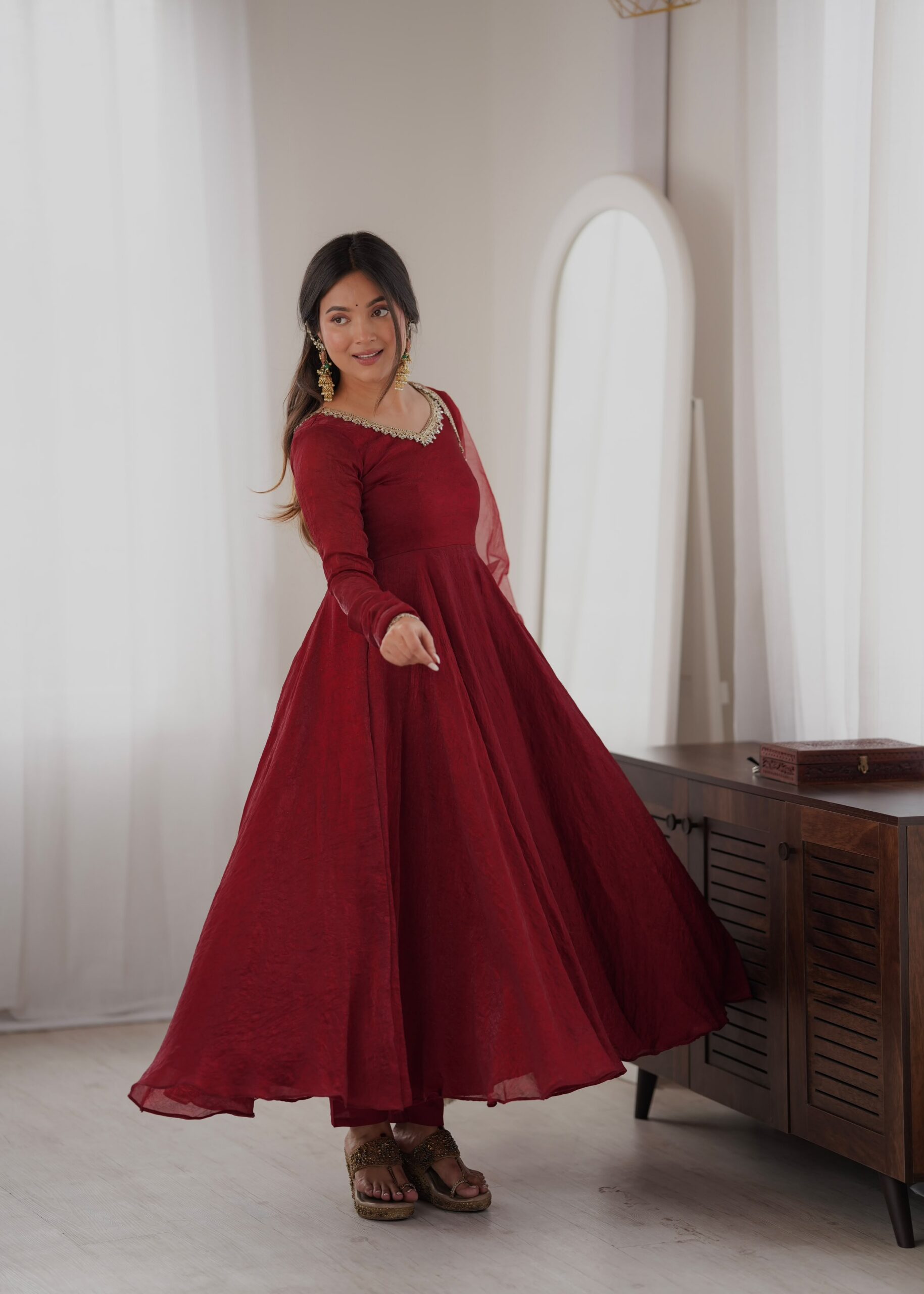 SRK 5355 Maroon Doremon Crush Gown with Lace Work & Mirror Work. Exclusive Offer ₹2099. Delivery 4-6 Working Days. Shop now. | Bollywood Gowns, Creative Gowns, Designer Gowns, Embroidered Gowns, Gowns, Party Wear Gowns
