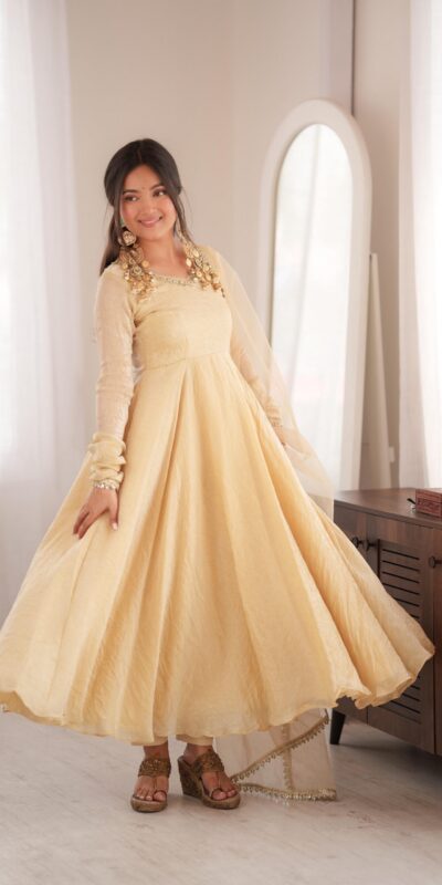 SRK 5355 Off White Doremon Crush Gown with Lace Work & Mirror Work. Exclusive Offer ₹2099. Delivery 4-6 Working Days. Shop now. | Bollywood Gowns, Creative Gowns, Designer Gowns, Embroidered Gowns, Gowns, Party Wear Gowns