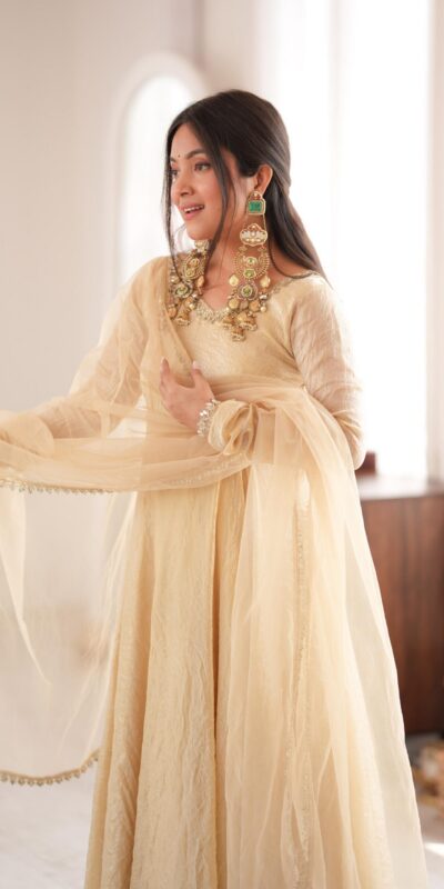 SRK 5355 Off White Doremon Crush Gown with Lace Work & Mirror Work. Exclusive Offer ₹2099. Delivery 4-6 Working Days. Shop now. | Bollywood Gowns, Creative Gowns, Designer Gowns, Embroidered Gowns, Gowns, Party Wear Gowns