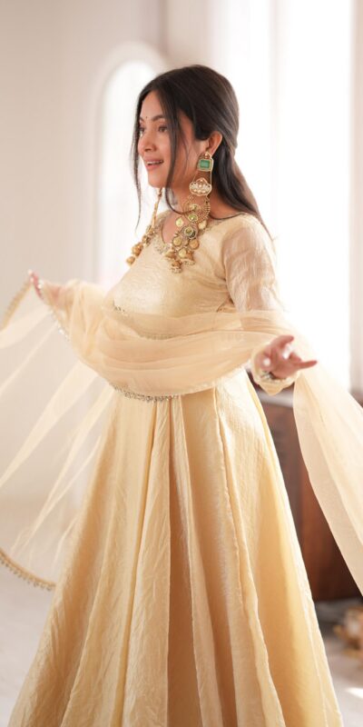 SRK 5355 Off White Doremon Crush Gown with Lace Work & Mirror Work. Exclusive Offer ₹2099. Delivery 4-6 Working Days. Shop now. | Bollywood Gowns, Creative Gowns, Designer Gowns, Embroidered Gowns, Gowns, Party Wear Gowns