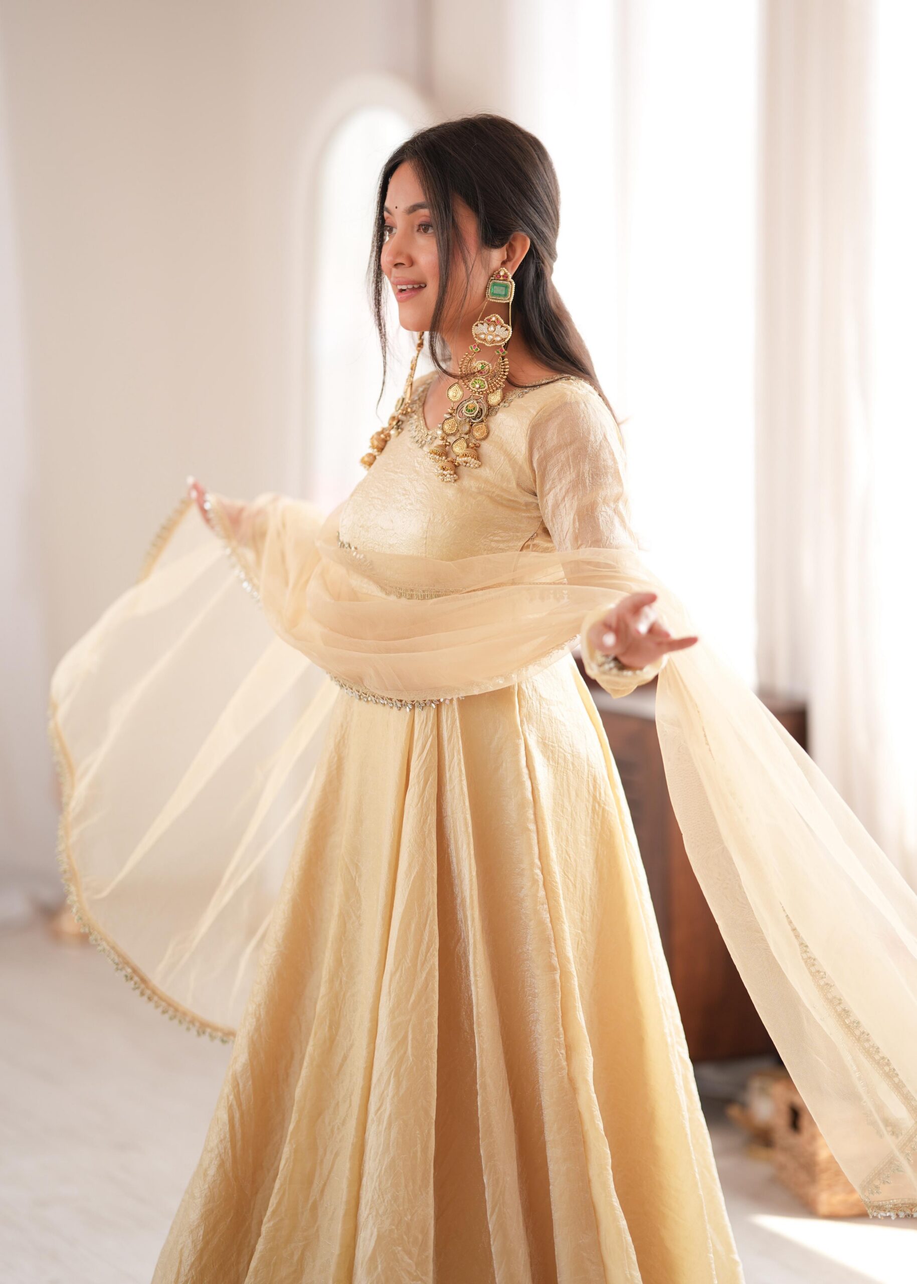 SRK 5355 Off White Doremon Crush Gown with Lace Work & Mirror Work. Exclusive Offer ₹2099. Delivery 4-6 Working Days. Shop now. | Bollywood Gowns, Creative Gowns, Designer Gowns, Embroidered Gowns, Gowns, Party Wear Gowns