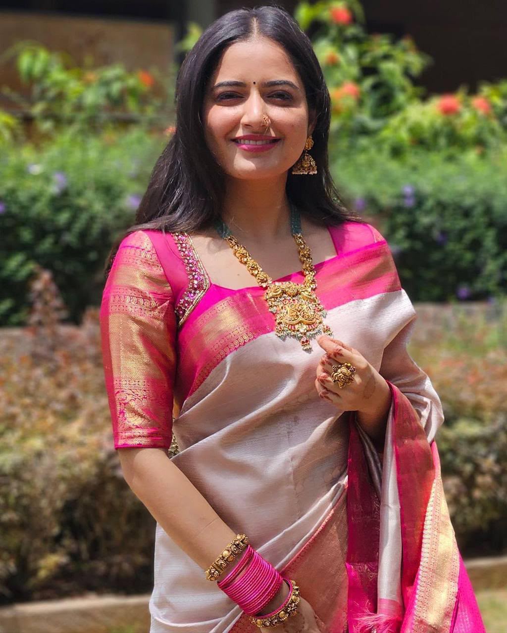 KPR 198 Silver Color Yellow Soft Lichi Silk Saree with Jacquard Work. Best Price ₹1499. Delivery 4-6 Working Days. Shop now. | Creative Sarees, Bollywood Sarees, Designer Sarees, Embroidered Sarees, Ethnic Saree, Modern Digital sarees, Party Wear Sarees, Sarees