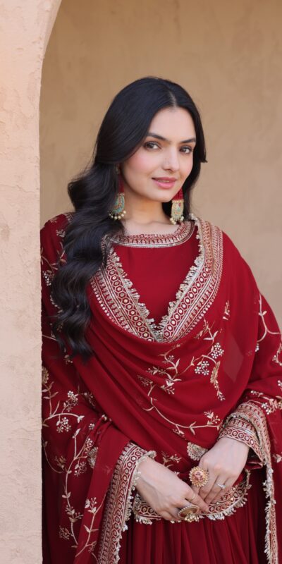 KA 1256 Maroon Faux Blooming Gown Perfect for Wedding, Party, Pongal, Raksha Bandhan, Mehendi –. Introductory Price ₹2549. Delivery 4-6 Working Days | Bollywood Gowns, Creative Gowns, Designer Gowns, Embroidered Gowns, Gowns, Party Wear Gowns